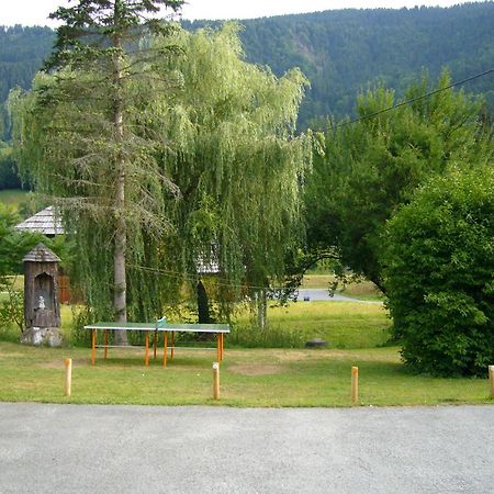 Chalet Kammleitn Hotel Hermagor-Pressegger See Buitenkant foto